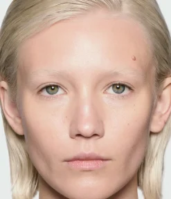 CAIA Cosmetics Foundation<BARE GLOW