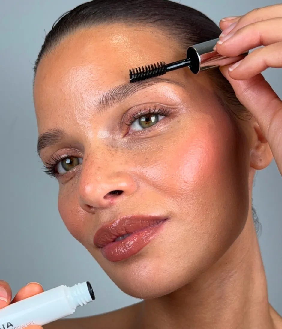 CAIA Cosmetics Ögonbryn<PUSH UP BROW GEL