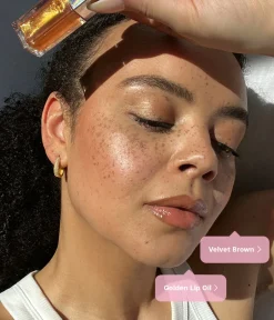 CAIA Cosmetics Smink<STAY GOLDEN