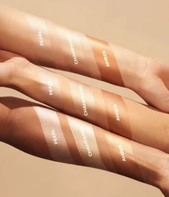 CAIA Cosmetics Smink<STICK TO IT