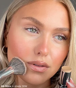 CAIA Cosmetics Smink<STICK TO ROUTINE